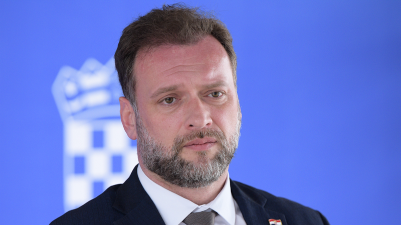 Banožić: Odluka o kupnji Bradleyja kada budemo imali sve informacije